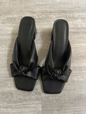 ONLY Black Knotted Slide Mules